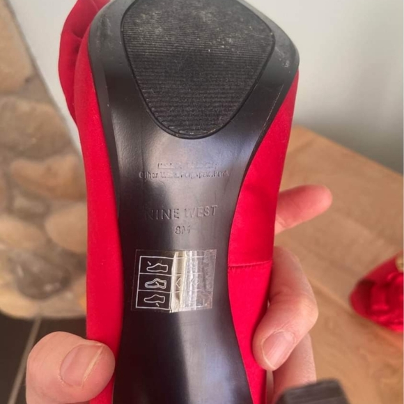 Nine West Red 4inch heel - Picture 1 of 3